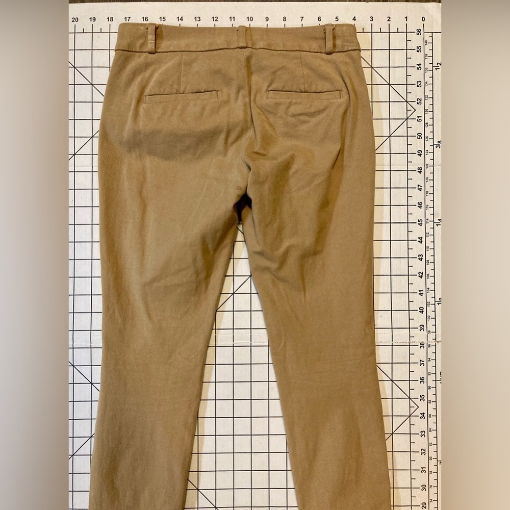 Banana Republic Women’s Size 00 Petite Tan Sloan Fit Pants - Picture 7 of 9